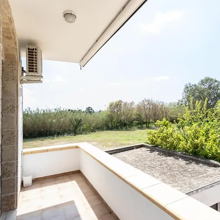 Casa Vacanza Baia Verde A Due Passi Dalla Sabbia *