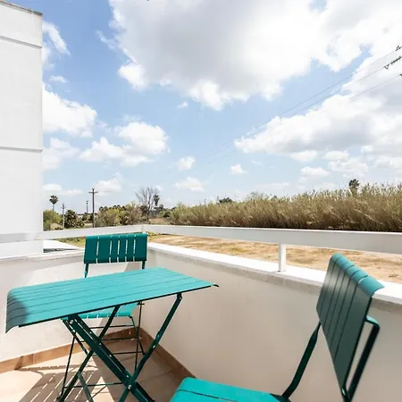 Casa Vacanza Baia Verde A Due Passi Dalla Sabbia *